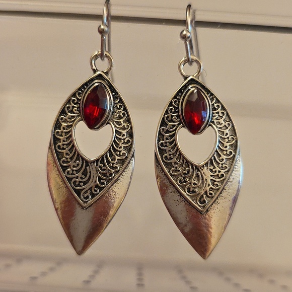 Fashion Jewelry Jewelry - Antique Style Dangle  Simulated Ruby Tribal Print EARRINGS